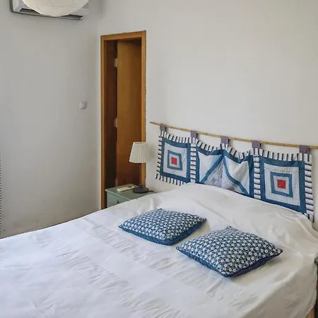 Six-bedroom Holiday In Сasa de vacaciones