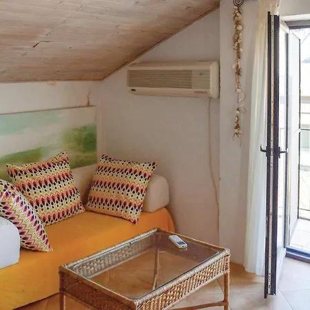 Сasa de vacaciones Six-bedroom Holiday In *